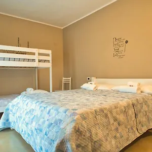 Vanda Luxury House Near Gardaland And Garda Appartamento Castelnuovo del Garda